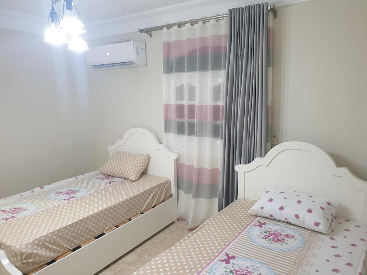 Apartman Akhnaton St New *