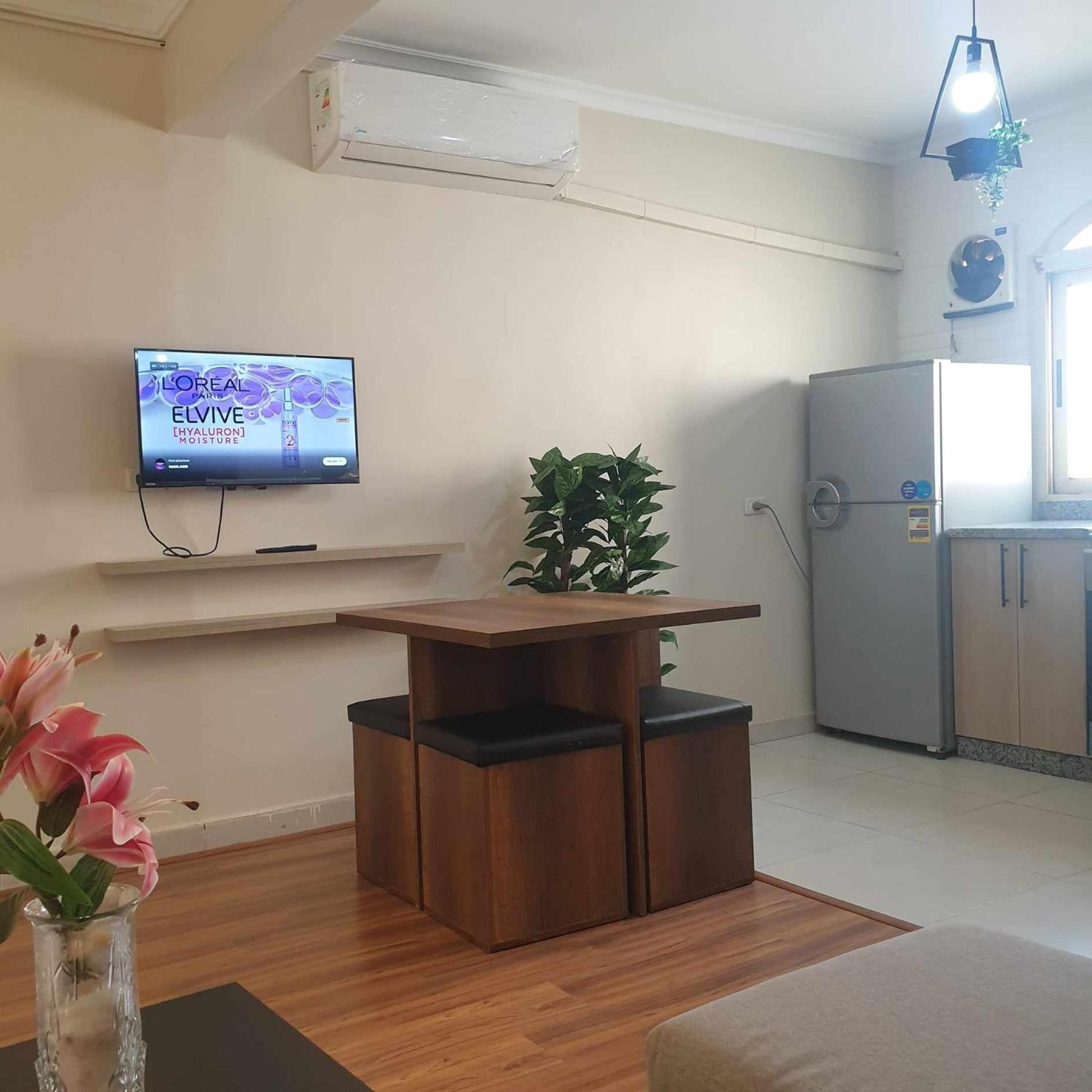 Apartman Akhnaton St New *